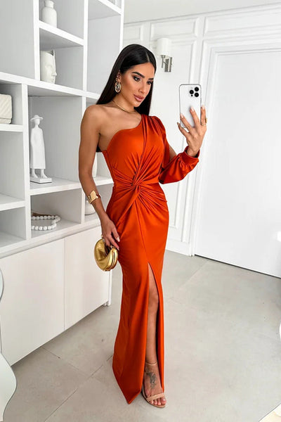 Vestido Satinado Una Manga Isidora™