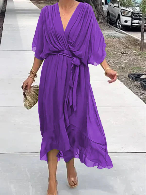 Renata™ Vestido de Gasa Escote V