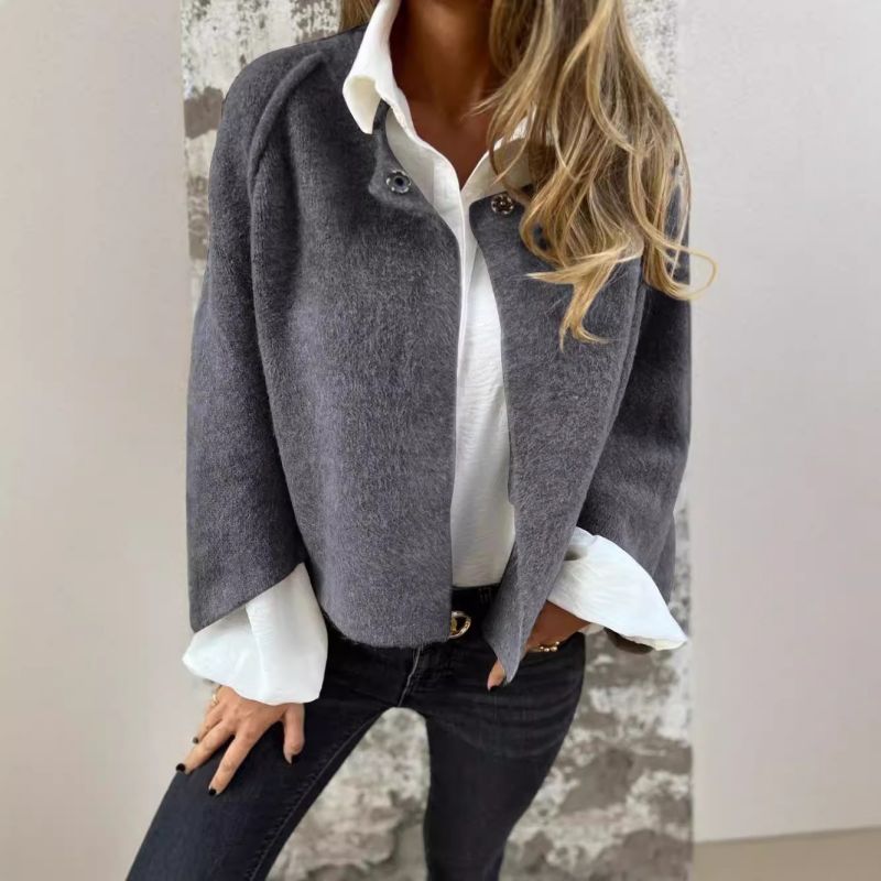 Rayén™ Chaqueta Corta con Mangas