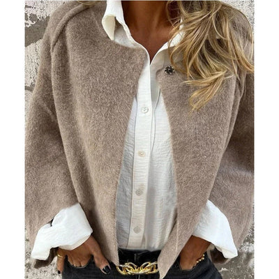 Rayén™ Chaqueta Corta con Mangas